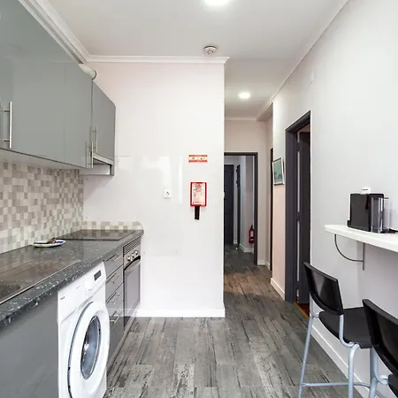 Caparica Urban Retreat Near And Park *